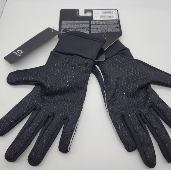 Oakley Fleece Gloves NWT M Black - Picture 6 of 6